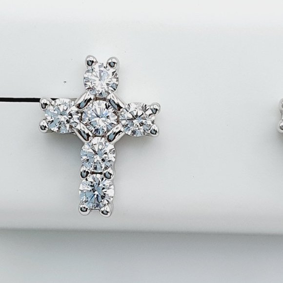 - "925 sterling silver luxury CZ earrings for women/girls, Best for gift… - Picture 3 of 11